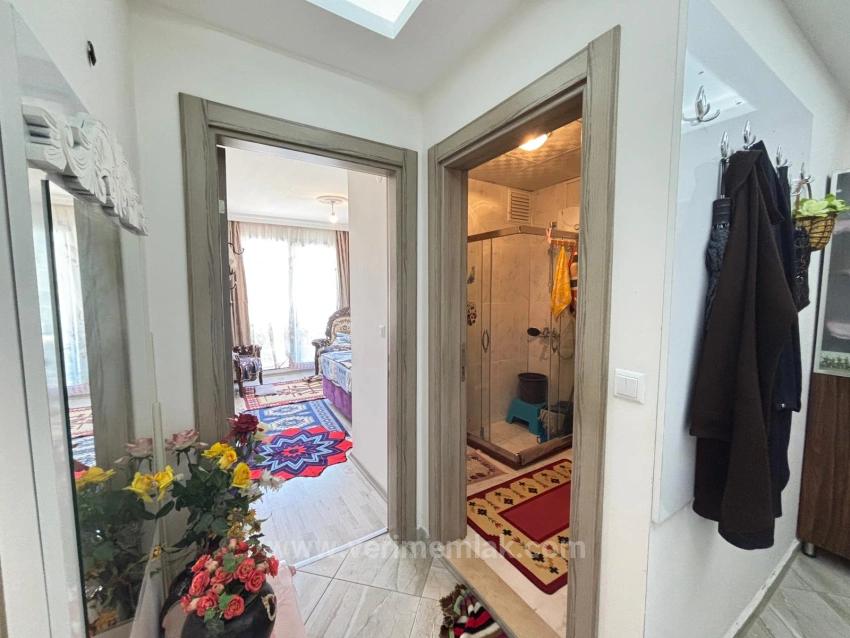 1+1 Apartment For Sale In Seferihisar Payamlı, 300M From The Sea, With Elevator