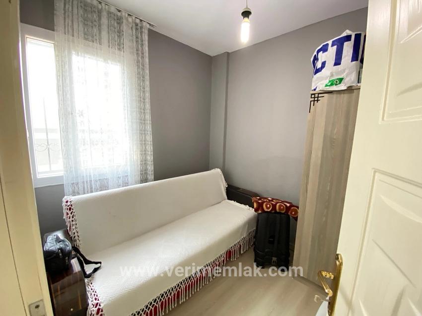 1+1 Bedroom Apartment For sale in Mersin Alanı Nbh. Seferihisar Ürkmez - 65 m²