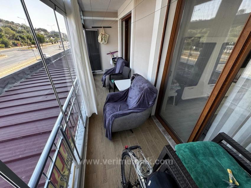 Spacious 2+1 Flat For Sale In Seferihisar Mersin Close To The Sea Area With Separate Kitchen