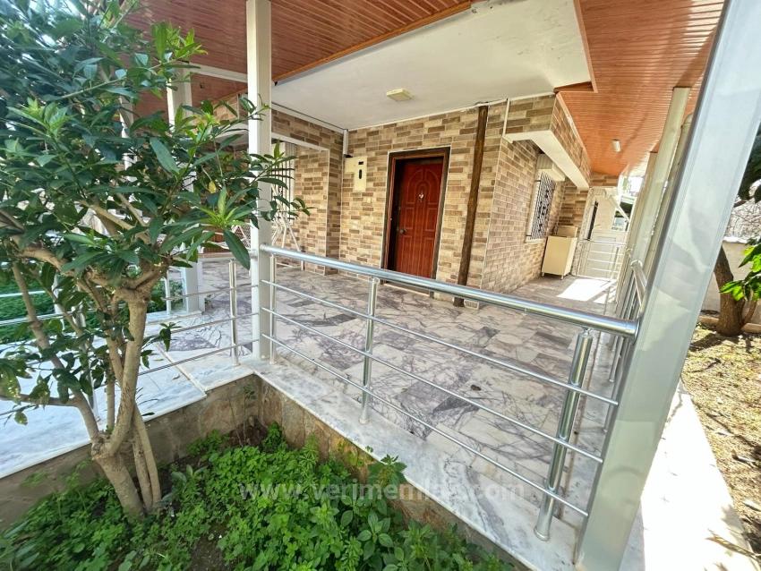 Luxury 4+1 Villa With Large Garden For Sale On Özdere Çukaltı Beach