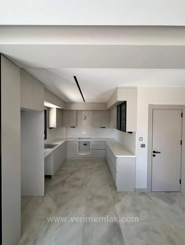 Modernly Designed, Fully Detached Villa For Sale In Gümüldür, Within Walking Distance Of The Sea.