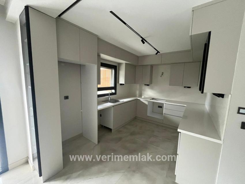 3+1 Bedroom Villa For sale in Gümüldür İnönü Nbh. Menderes Gümüldür - 180 m²