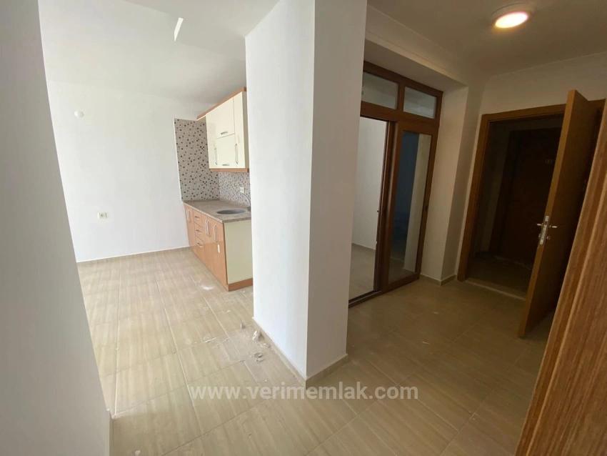 2+1 Apartment For Sale In Gümüldür Atatürk Neighborhood, Right On The Seafront, With Full View!