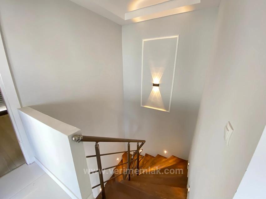 Fully Detached, Ultra Luxury 4+2 Villa With Pool And Full Sea View In Seferihisar!