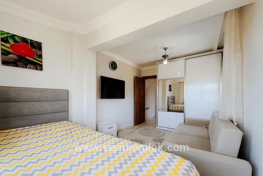 4+1 Bedroom Villa For sale in Cumhuriyet Nbh. Seferihisar Doğanbey - 175 m²