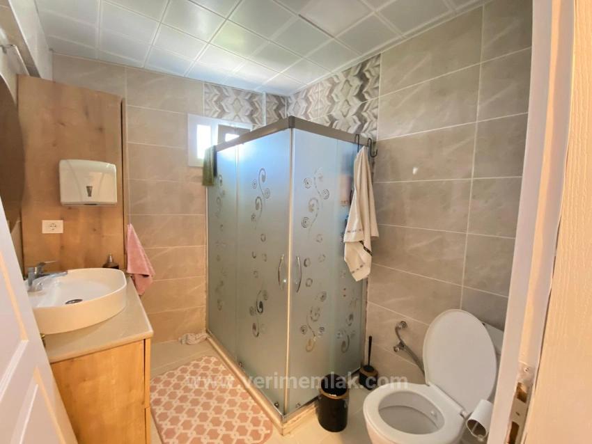 110M2 3+1 Single Flat With Separate Kitchen In Ürkmez Center