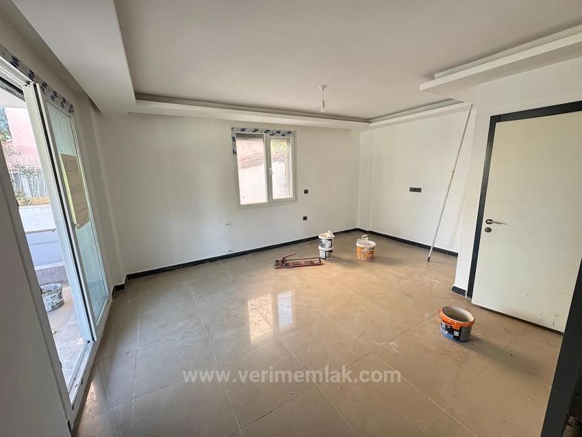 Luxury Corner 2+1 Villa For Sale In Seferihisar's Cumhuriyet Mah., 500M From The Sea!