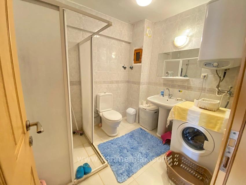 Seferihisar Cumhuriyet Mahallesi, Yıldız Tur Sitesi. 3+1 Apartment For Sale Where Blue And Green Meet.