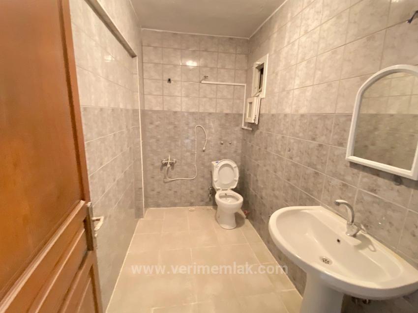 50M To The Sea With Elevator In Seferihisar Mersin Area! 1+1 Flat For Sale With Modern Architecture