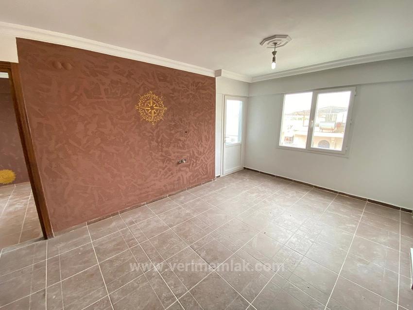 50M To The Sea With Elevator In Seferihisar Mersin Area! 1+1 Flat For Sale With Modern Architecture