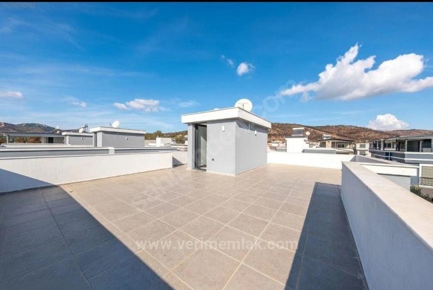 Luxury 3+1 Villa, Fully Detached, On A 316M² Plot, Close To The Sea In Seferihisar Cumhuriyet!