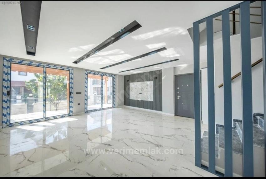 Luxury 3+1 Villa, Fully Detached, On A 316M² Plot, Close To The Sea In Seferihisar Cumhuriyet!