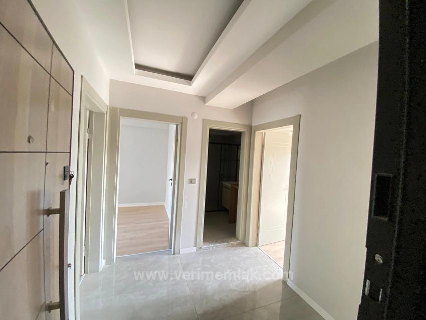 2+1 Flat For Sale On 2 Floors With Elevator In The Market Center Of Gumuldur