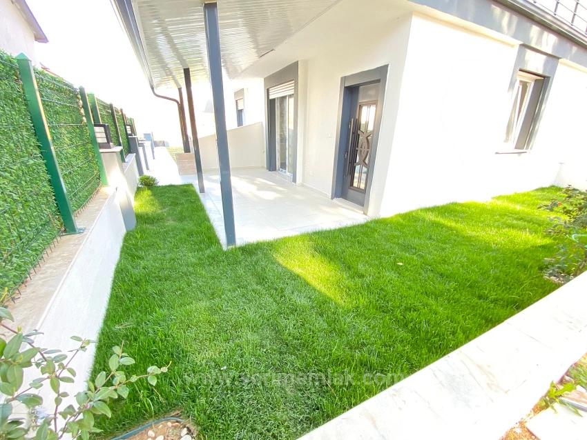 Close To The Sea, Secluded, Cost-Free 2+1 Corner Villa In Seferihisar'payamlı