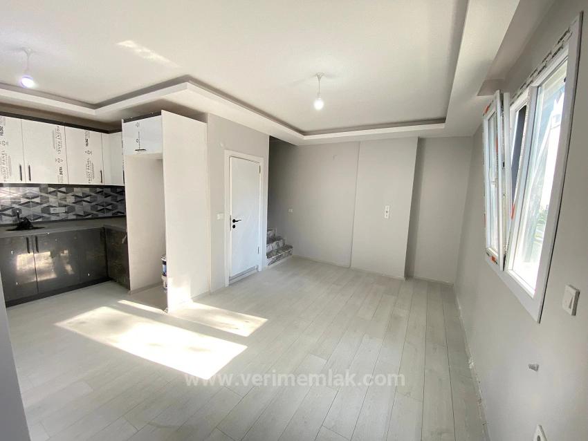 Close To The Sea, Secluded, Cost-Free 2+1 Corner Villa In Seferihisar'payamlı