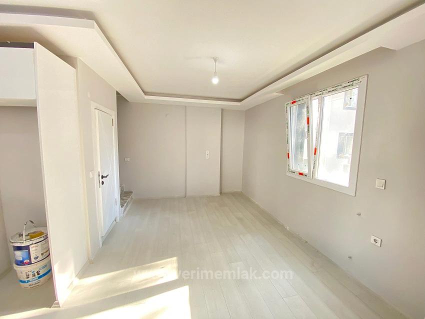 Close To The Sea, Secluded, Cost-Free 2+1 Corner Villa In Seferihisar'payamlı