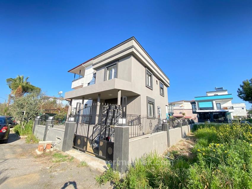 Walk To The Sea In Seferihisar! Corner Plot, 3+1 Detached Villa For Sale.