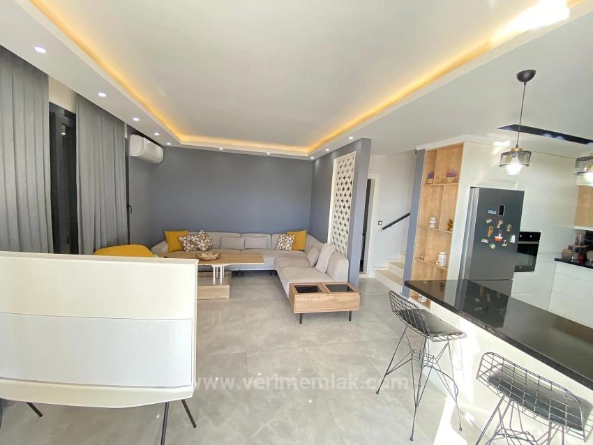 Luxury 4+1 Villa With Full Sea View And Pool In Seferihisar Atatürk Neighborhood!