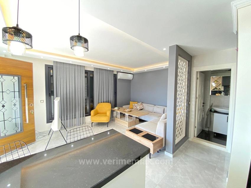 5+1 Villa For Sale With Pool And Sea View In Seferihisar Doğanbey