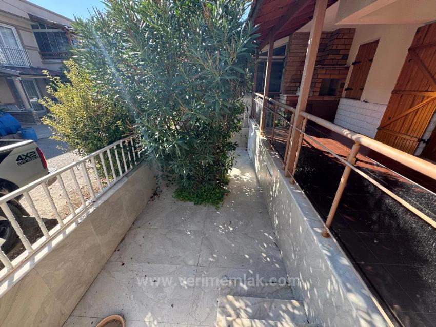 4+1 Villa On A Corner Plot For Sale In Menderes Orta Neighborhood, 500M From The Sea