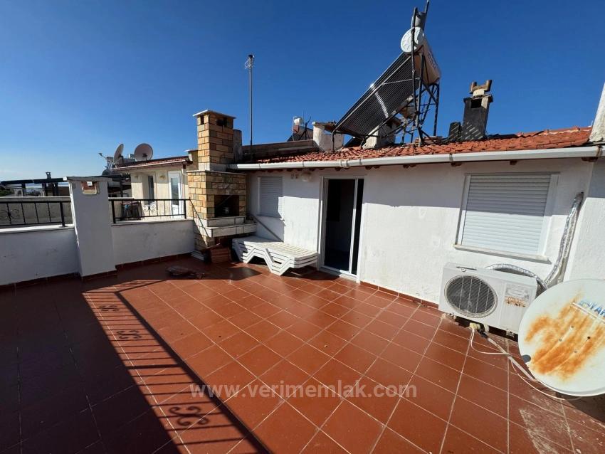 4+1 Villa On A Corner Plot For Sale In Menderes Orta Neighborhood, 500M From The Sea