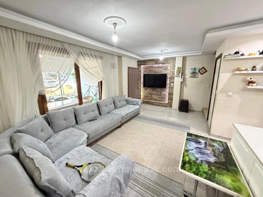 Detached Villa For Sale In Seferihisar Mersinalan, Surrounded By Nature, With No Additional Costs And 6+1 Rooms!