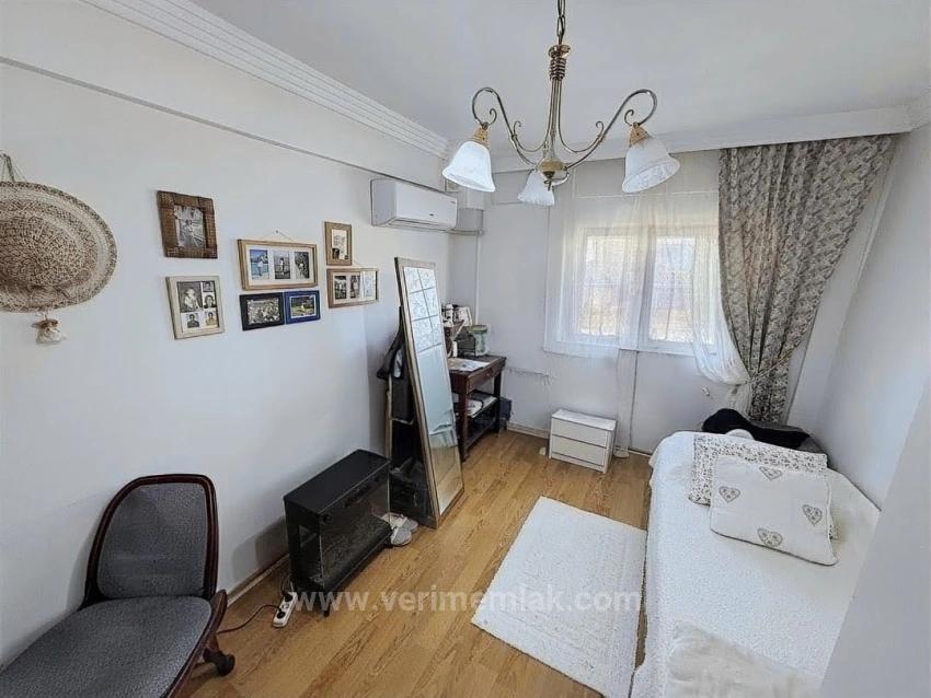 3+1 Duplex With Fireplace, Sea View And Spacious Living Room In The Heart Of Fevzi Çakmak Neighborhood, Urla.