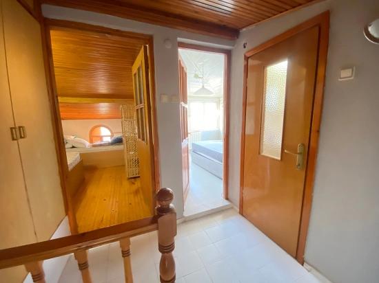 For Sale In Seferihisar Meltem Tur Site: Condominium Ownership, Self-generating Energy, 4+1 Villa
