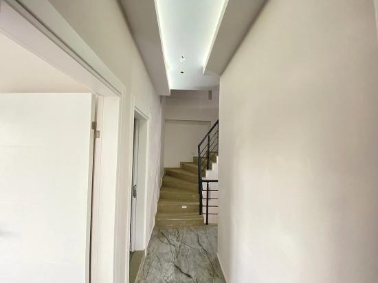 Luxury 6+1 Villa In Özdere Orta Mahalle, 400m From The Sea, In The Town Center.