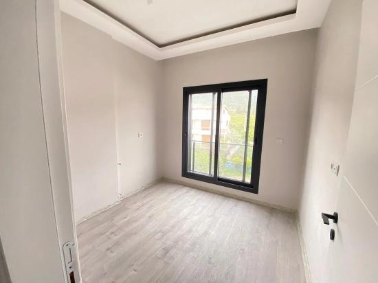 Luxury 6+1 Villa In Özdere Orta Mahalle, 400m From The Sea, In The Town Center.