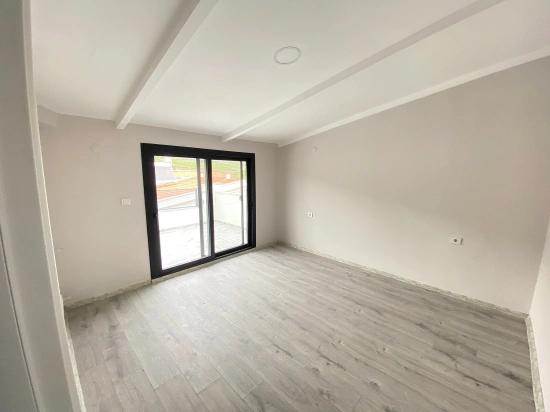 Luxury 6+1 Villa In Özdere Orta Mahalle, 400m From The Sea, In The Town Center.