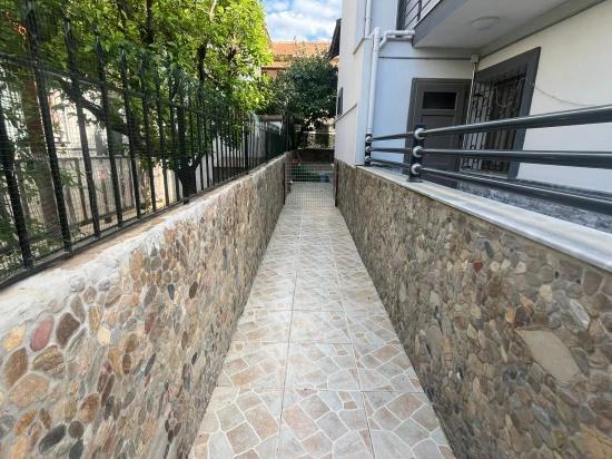 Luxury 3+1 Semi-detached Villa With Spacious Garden, 350 Meters From The Sea In Özdere Orta Mahalle!
