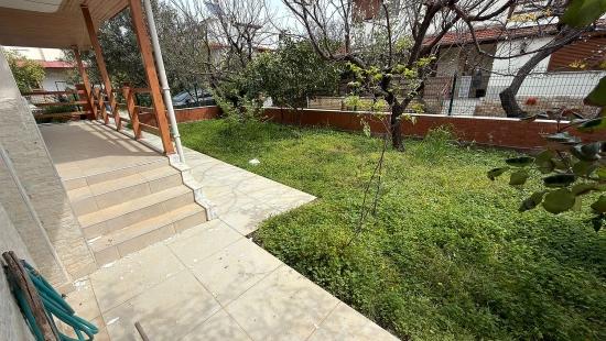 Luxury 4+1 Villa For Sale In Seferihisar, Cumhuriyet Mahallesi, Meltem Tur Sitesi