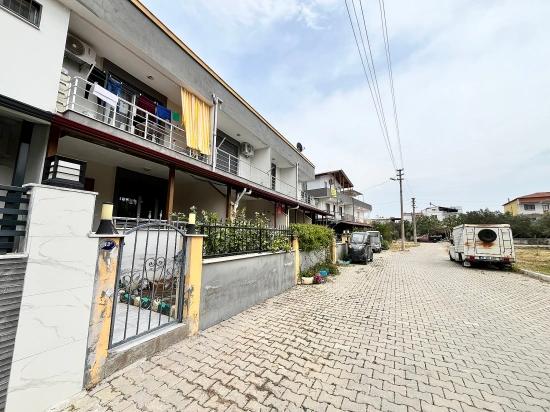 1+1 Apartment For Sale In Seferihisar/Mersin Area, 500M From The Sea, With Garden, No Additional Renovation Needed.