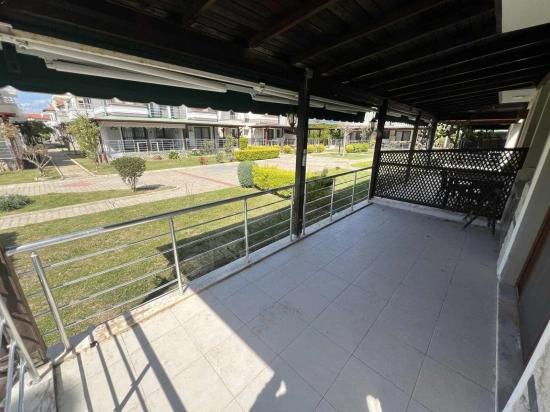 Prestigious 3+1 Villa For Sale In Gümüldür Fevzi Çakmak, Right On The Seafront With Pool