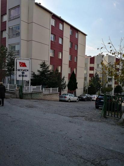 3+1 Apartment For Sale In Ankara Batıkent Batısitesi, No Additional Renovation Needed, Mid-Floor, Adjacent To Social Amenities.