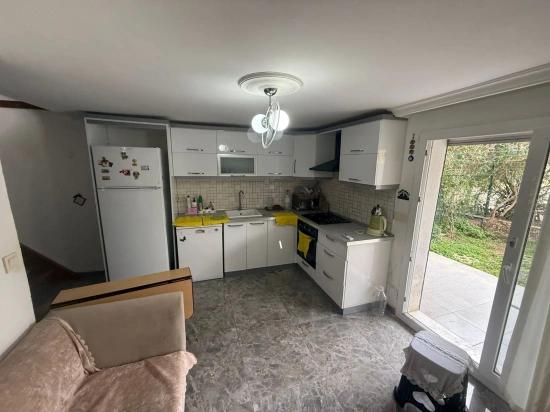 400m From The Sea In Özdere Orta Mahalle | 4+1 Detached House & Spacious Garden
