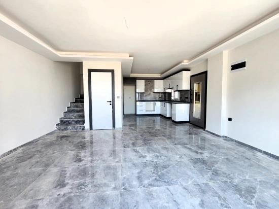 Brand New, Corner 3+1 Villa For Sale In Seferihisar Atatürk With Full Sea View! 🌊