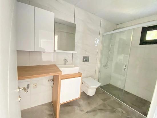 3+1 Detached Villa With Large Garden And Pool For Sale In Doğanbey