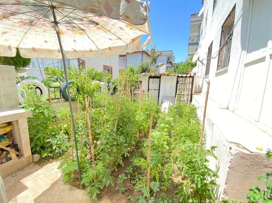 2+1 Apartment For Sale In Seferihisar Bengiler, 300M From The Sea, No Additional Renovation Needed.