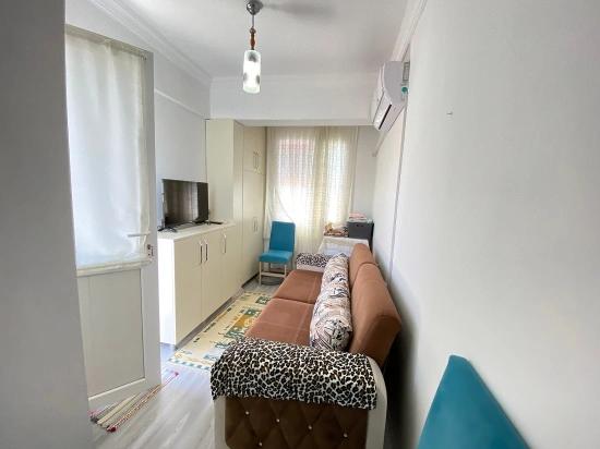 2+1 Apartment For Sale In Seferihisar Bengiler, 300m From The Sea, No Additional Renovation Needed.