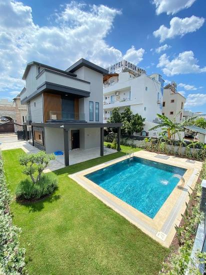 Swimming Pool Floor Heating Luxury 4+1 Villa For Sale In Gumuldur