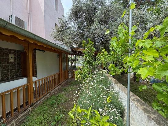 3+1 Detached Villa With Spacious Garden, No Additional Costs, In Cumhuriyet Neighborhood, Seferihisar
