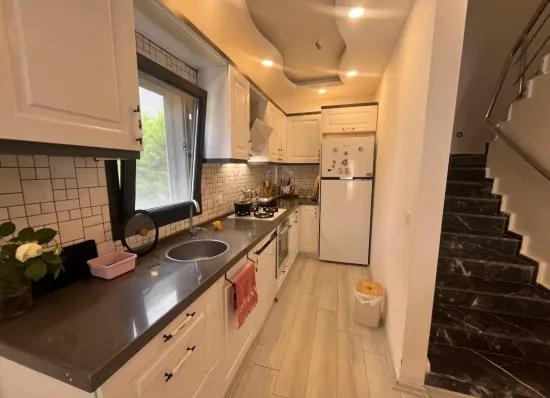 3+1 Villa With Spacious Garden, 900M From The Sea, In Özdere Çukuraltı!