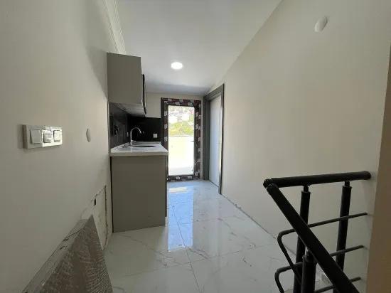 Luxury 3+1 Detached Villa With Spacious Garden, 400m From The Sea In Menderes Gümüldür
