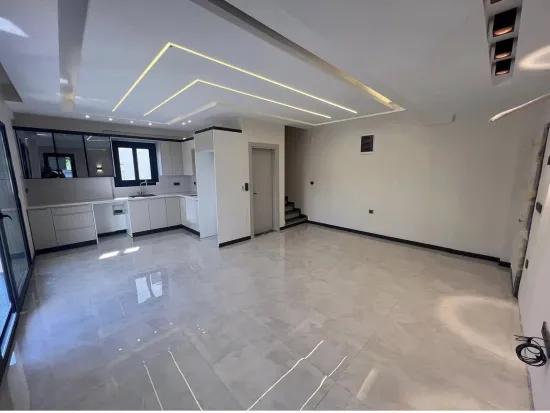 Izmir Özdere 14 Houses: A Huge 3+1 Villa With A Large Garden And Exterior Stone Cladding For High Comfort.