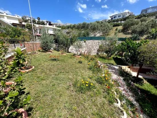 İzmir Seferihisar Doğanbey sea zero site with garden for sale 4+1 summer house –