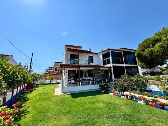 İzmir Seferihisar Doğanbey'de For Sale 3+1 Villa 60 Metres to the Sea