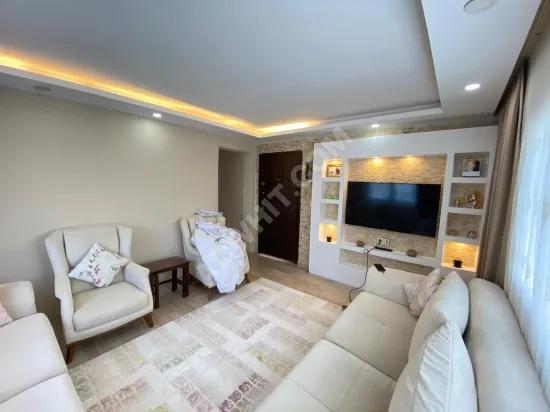 Seferihisar Mersin Area Neighbourhood 500m from the Sea for Sale 3+1 Flat
