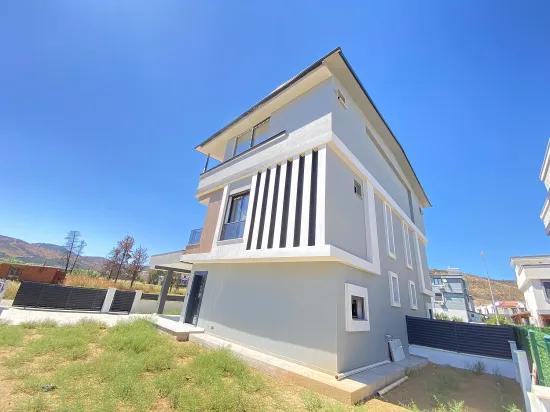 Seferihisar Republic Neighbourhood Blue Flagged Beach 3+1 Villa for Sale